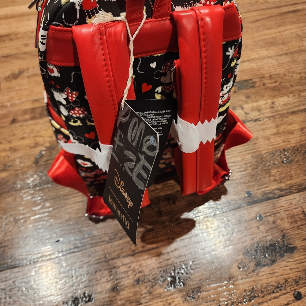 Disney Loungefly Mickey and Minnie Mouse Heart Hands Mini Backpack - Picture 2 of 10